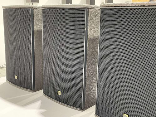 L-Acoustics 8XT-2 (new color) | XLR